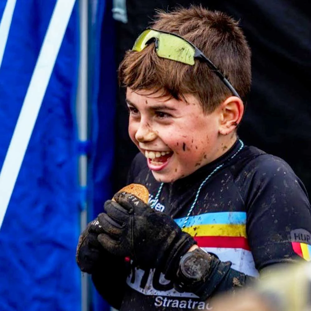 HUPcc HUP Youth And Small Adult Cycling Sunglasses (3 Lenses) 3 HUPcc HUP Youth And Small Adult Cycling Sunglasses (3 Lenses)